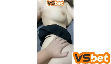 Khoe mông vợ to như lồng bàn nước non đầy đủ -sex gái xinh việt nam - starkrecordings.com